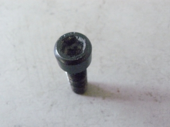 Винт M8x38 H6 (цилиндр) #F