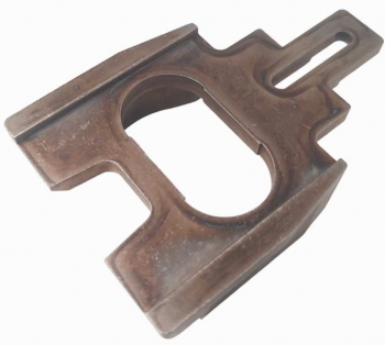 Основание редуктора N000-026-810 для пилы ЗПС-1400 Э