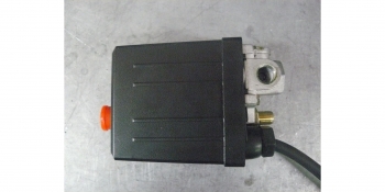 Выключатель пневматический 8Атм 16A 250V 5/8 bar