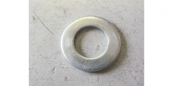 Шайба D16